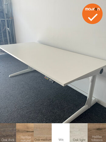 Ahrend 500 zit-sta bureau - 180x80 - Wit frame - nieuw blad in kleur naar keuze keuze - inclusief memory