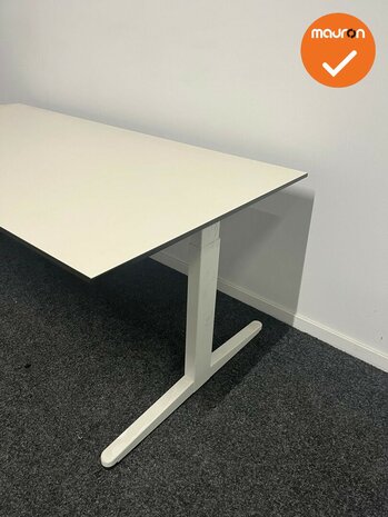 Ahrend Balance Bureau - Elektrisch - Wit - 160x80 - Bladkleur naar keuze