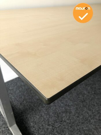 Ahrend Balance Bureau - Elektrisch - Zilvergrijs - 160x80 - Bladkleur naar keuze