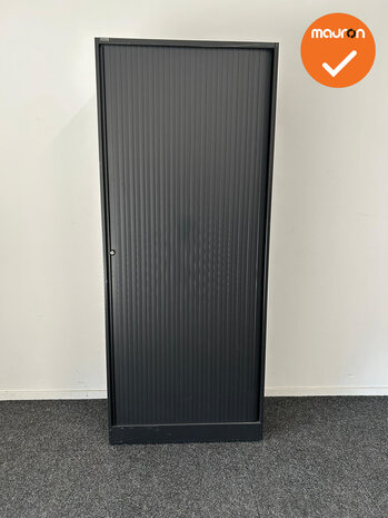 Roldeurkast - Ahrend - 195x80x45cm - Zwart met zwarte deuren