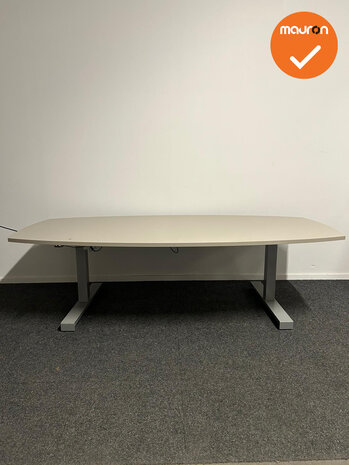 Zit-sta vergadertafel  - 220x110cm - Tonvormig blad