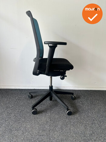 Gispen Zinn bureaustoel - 4D Armleggers - Lichtblauwe bekleding