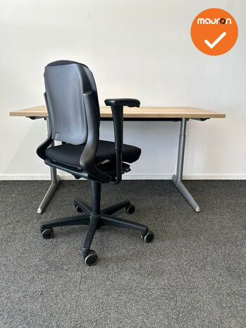 Refurbished Ahrend 500 Werkplek - Ahrend 500 Bureau + Ahrend 230 Bureaustoel met medium rugleuning