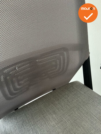 Haworth Comforto 59 - Grijs netweave en grijze zitting - Zwart voetkruis