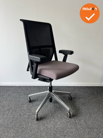 Haworth Comforto 59 - Zwart netweave en Taupe zitting - Chrome voetkruis