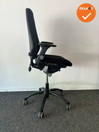 RH Logic Elite 400 - XL - zwarte stoffering  - Inclusief lendepomp  - zwart voetkruis