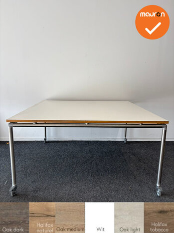 Ahrend - Move-it - verrijdbare vergadertafel 150x150 - bladkleur naar keuze