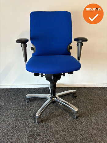 Haworth Comforto 77 - Nieuwe blauwe stoffering - Chroom voetkruis - Kunstlederen Armpads