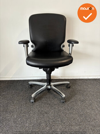 Haworth Comforto 77 - Zwarte leren bekleding - Chroom voetkruis - Kunstlederen Armpads