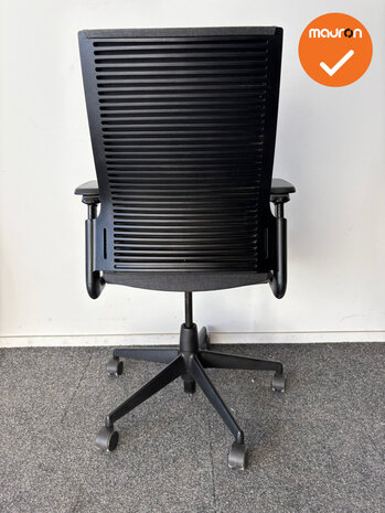 Ahrend 2020 - refurbished - hoge rug - Antracietgrijs gemêleerde stoffering - zwart voetkruis - zonder lendesteun 