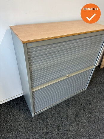 Roldeurkast - Basic - 125x120x47cm - Verticale deuren - Zilvergrijs met zilvergrijze roldeuren - ahorn topblad