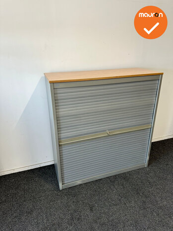 Roldeurkast - Basic - 125x120x47cm - Verticale deuren - Zilvergrijs met zilvergrijze roldeuren - ahorn topblad