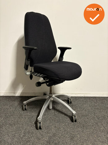 RH Logic Elite 400 - antracietgrijze stoffering - zilvergrijs voetkruis