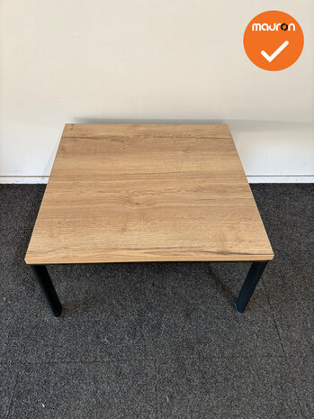 Ahrend Bijzettafel - Zwart onderstel - 80x80cm - Blad in kleur naar keuze