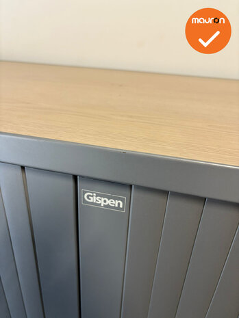 Gispen Roldeurkast - 135x120x47cm - Zilvergrijs met zilvergrijze roldeuren - grijs eiken topblad