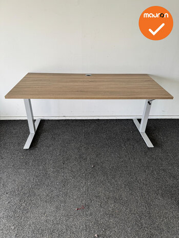 LINAK slinger zit-sta bureau - 160x80cm - Zilvergrijs onderstel - Oak medium blad