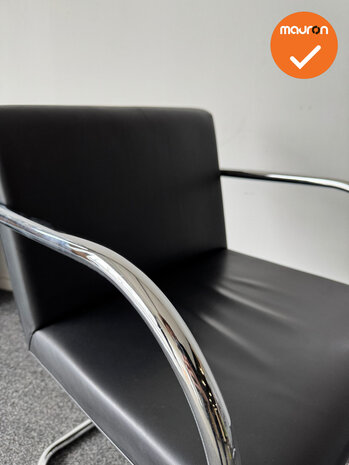 Fasem BRNO vergaderstoel - Zwart leren bekleding - chrome slede onderstel