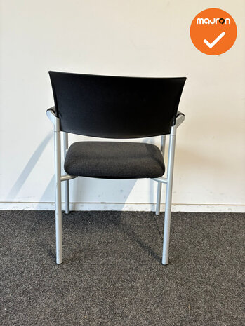 Dauphin vergaderstoel - Antraciet gem&ecirc;leerde zitting - grijs 4-poots onderstel