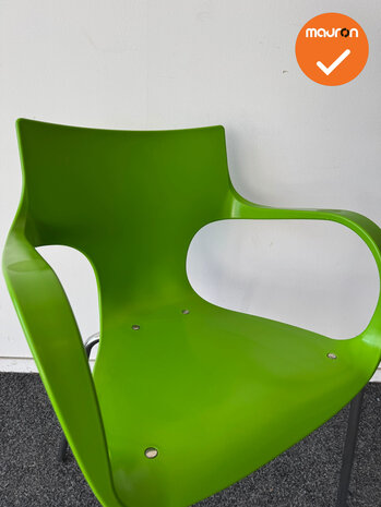 Design Vergaderstoel ACTA - Groen kunststof - Zilvergrijs onderstel 