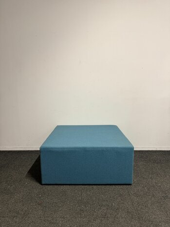 Rohde & Grahl - Poef - 105x105x45cm - Blauw