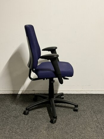 BUREAUSTOEL BMA AXIA 2.2 pro HOGE-RUG 8N 3D - PRS