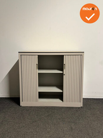 Basic - Roldeurkast - 105x120x47 cm - Witgrijs - Ahorn topblad