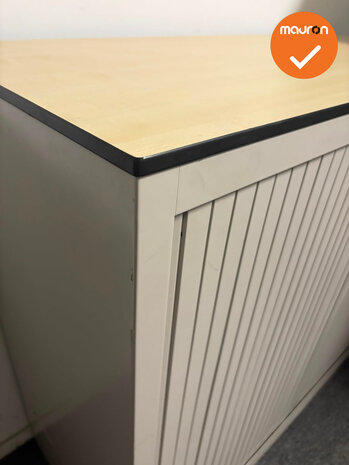 Basic - Roldeurkast - 105x120x47 cm - Witgrijs - Ahorn topblad