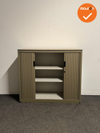 Aspa - Roldeurkast - 105x120x47 cm - Bronskleurig - Ahorn topblad