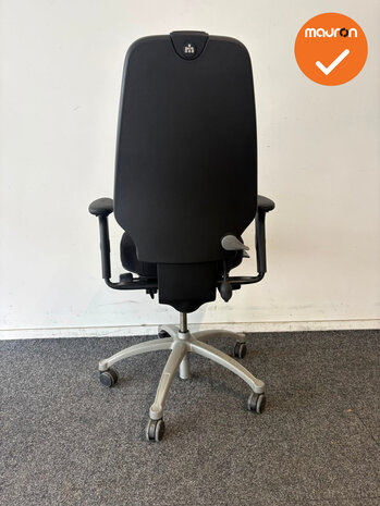 RH Logic Elite 400 - zwarte stoffering - zilvergrijs voetkruis