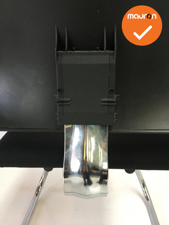 Ahrend 240 - Slede - Gepolijst aluminium voetkruis - Nieuwe stoffering in kleur naar keuze