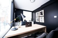 Complete werkplekken creëren met kantoormeubelen van Ahrend Complete werkplekken creëren met kantoormeubelen van Ahrend