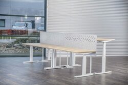 Akoestisch opzetscherm Stand Alone  - 18mm mm dik - 60-240cm lang - 59cm hoog - 18 kleuren - op voetjes