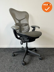Herman Miller - Mirra 1 - Graphite 