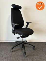 RH Logic 400 - Nieuwe zwarte stoffering  - Met hoofdsteun - Inclusief lendepomp - zwart voetkruis