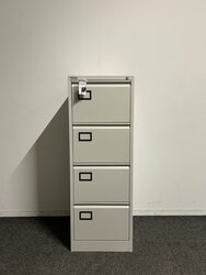 Triumph Dossierskast - 132x46x62cm - 4 laden - zilvergrijs