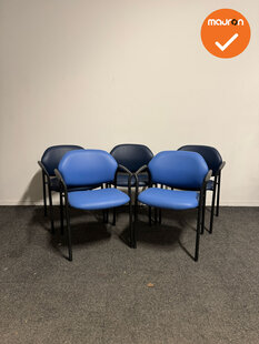 Vergaderstoel - Ahrend 320 - blauw kunstleer - zwart frame - set van 5