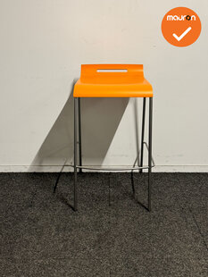 Oranje Van der Sluis Kruk – Refurbished Design met Chroom Onderstel