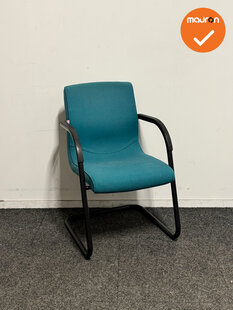 Ahrend 4150 - Vergaderstoel - Zwart frame - turqoise bekleding - Refurbished