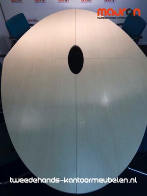 Ahrend 500 vergadertafel - 300 x 180cm - ovaal - ahorn