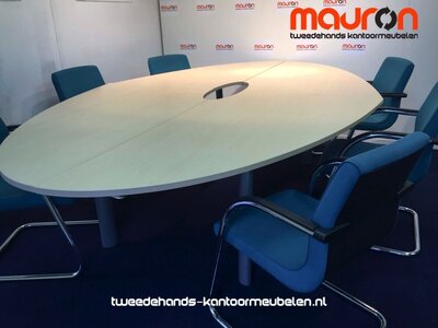 Ahrend 500 vergadertafel - 300 x 180cm - ovaal - ahorn