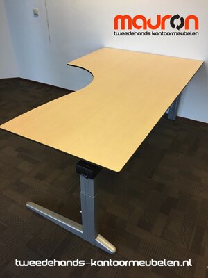 Ahrend hoekbureau - 200x120cm - Ahorn - volkern - rechts - Essa