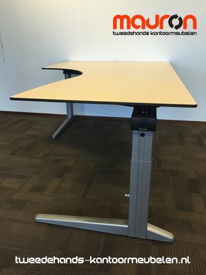 Ahrend hoekbureau - 200x120cm - Ahorn - volkern - rechts - Essa