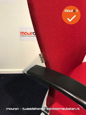 Vergaderstoel - Ahrend - A350 - medium - rood stof - NIEUWSTAAT
