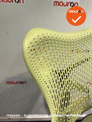 Herman Miller - Mirra - Limegreen
