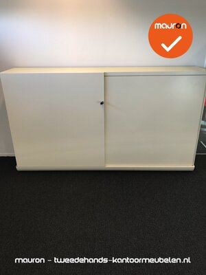 Schuifdeurkast - Ahrend - 118x240x45cm - Wit