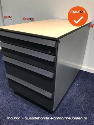 Ladeblok - 57x42x76cm - Zilvergrijs - 4 laden - kunststof front