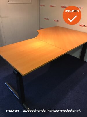 Ahrend hoekbureau - 200x120cm - Beuken - hout - rechts