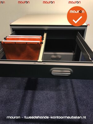 Hangmap lade voor 80x80cm Ahrend roldeurkast - Antracietgrijs