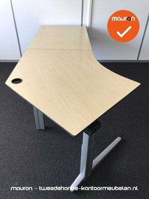 Ahrend hoekbureau - 256x113cm - Ahorn volkern