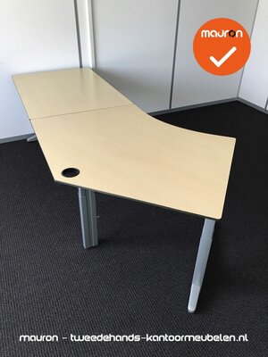 Ahrend hoekbureau - 256x113cm - Ahorn volkern